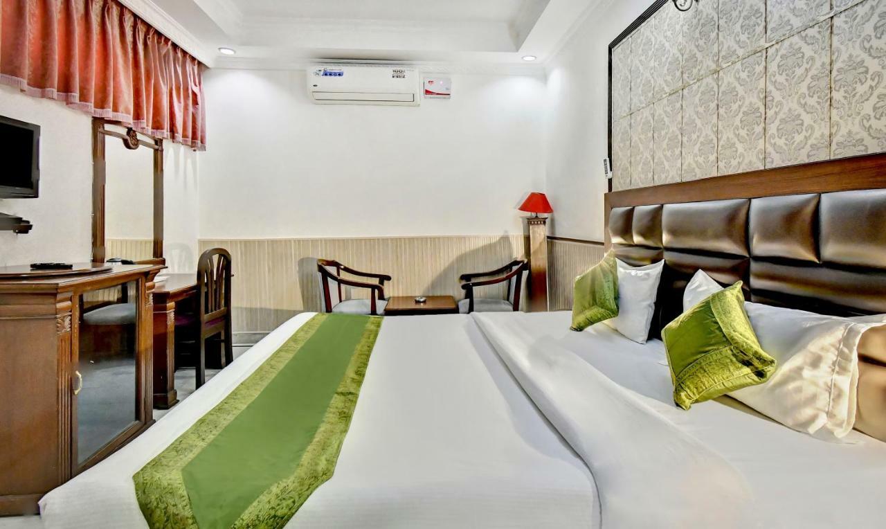 Treebo Trend Corporate Inn Chandīgarh 外观 照片