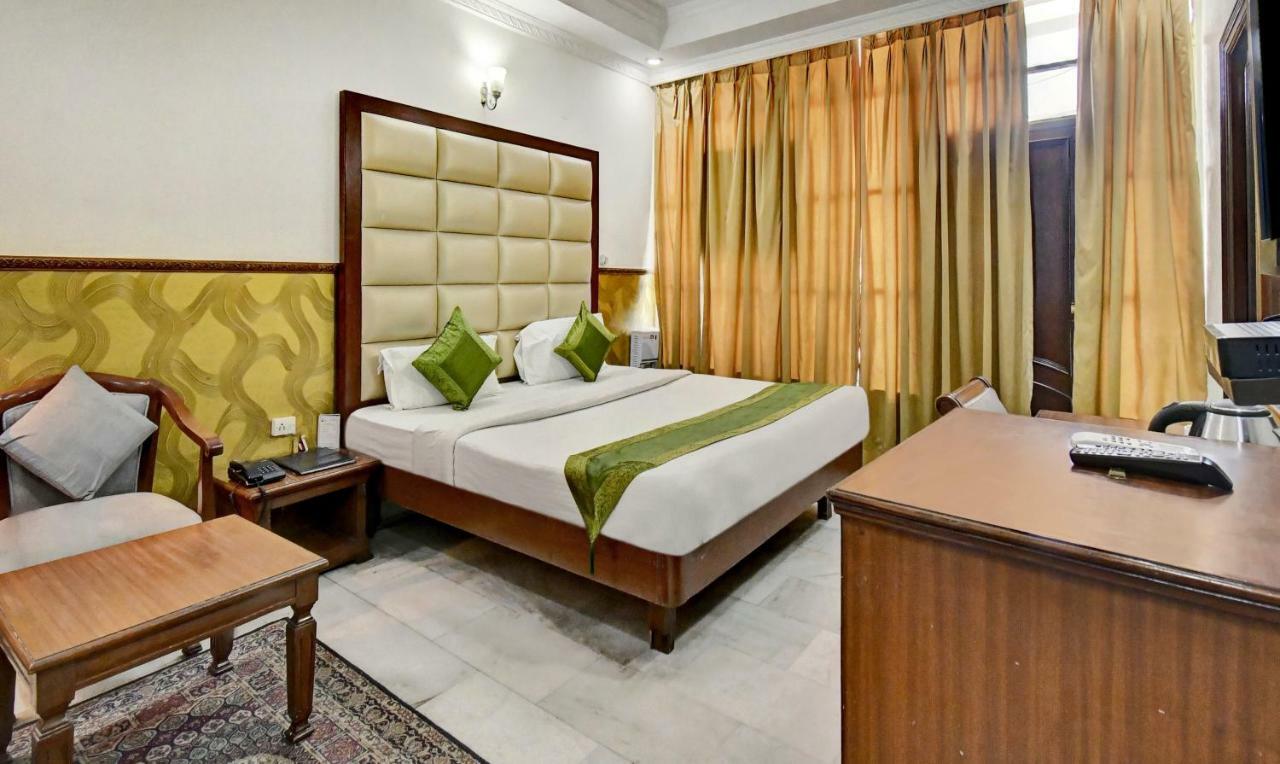 Treebo Trend Corporate Inn Chandīgarh 外观 照片