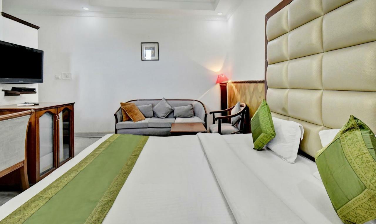 Treebo Trend Corporate Inn Chandīgarh 外观 照片