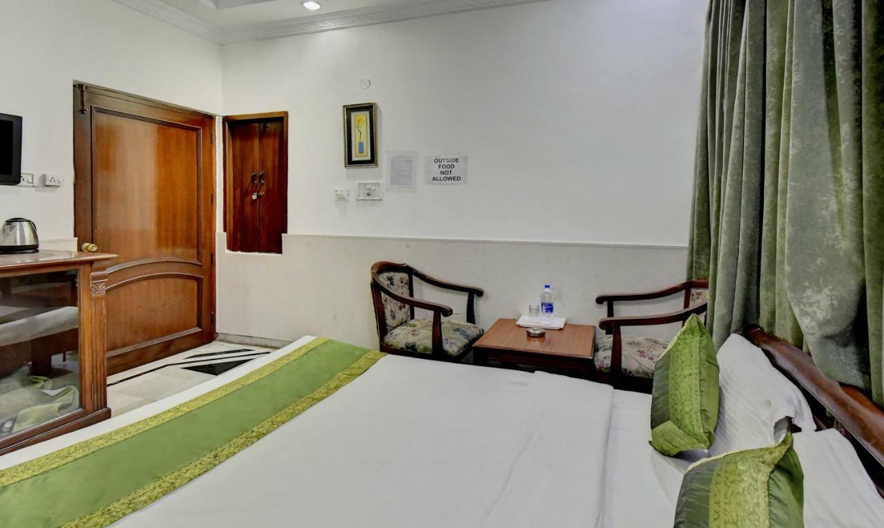 Treebo Trend Corporate Inn Chandīgarh 外观 照片