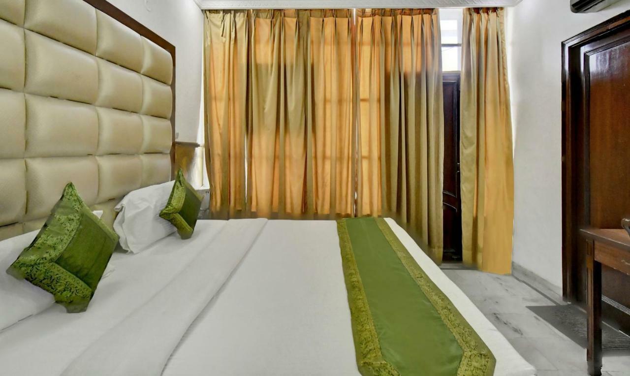 Treebo Trend Corporate Inn Chandīgarh 外观 照片