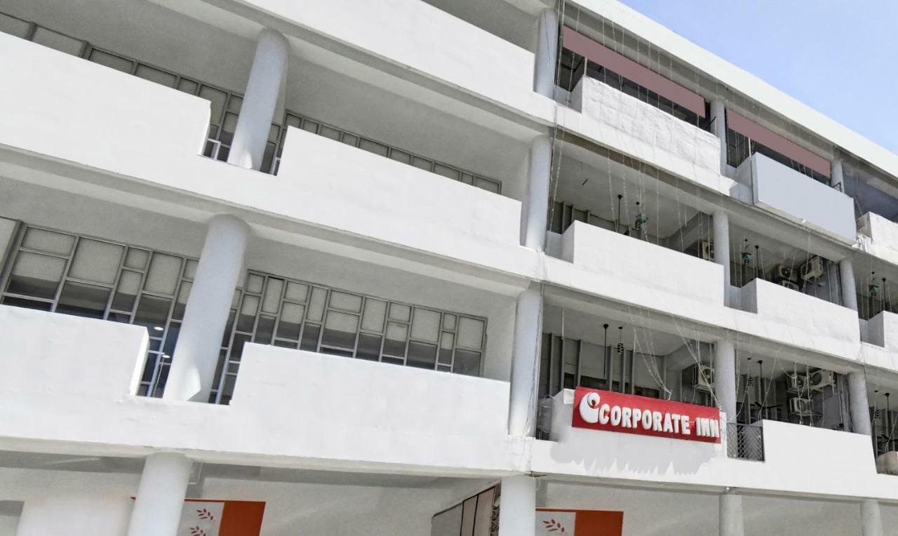 Treebo Trend Corporate Inn Chandīgarh 外观 照片